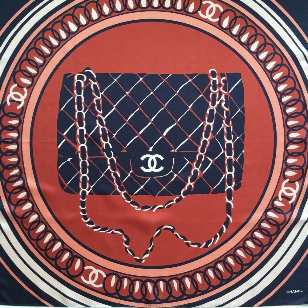 100% Silk CHANEL Black Bag Geometric Print Scarf - Picture 5 of 8